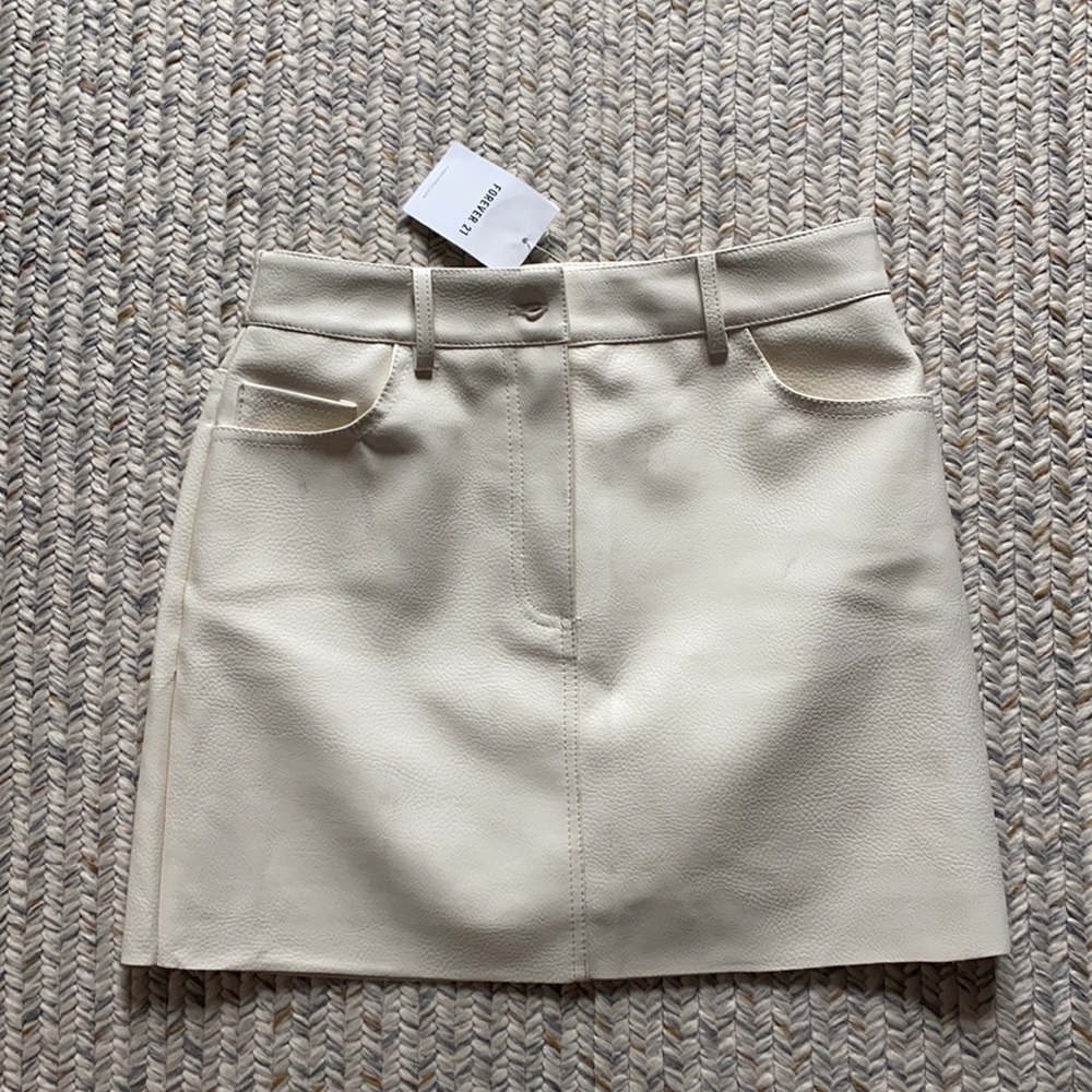 Forever 21 creamy white leather skirt
